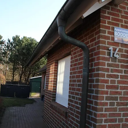 Haus Boddenruh Holz *